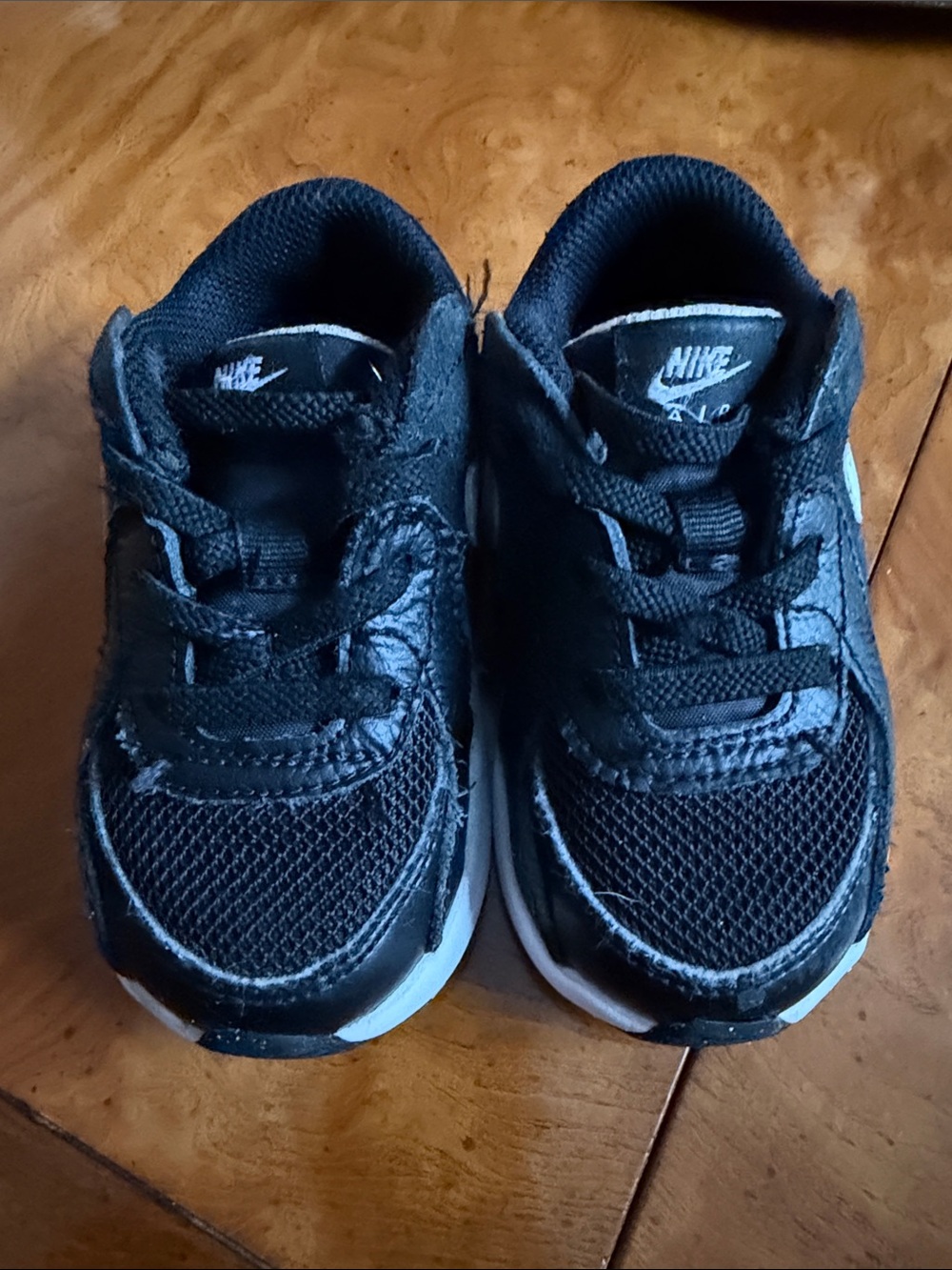 Nike Kids Black and White Mesh Sneakers